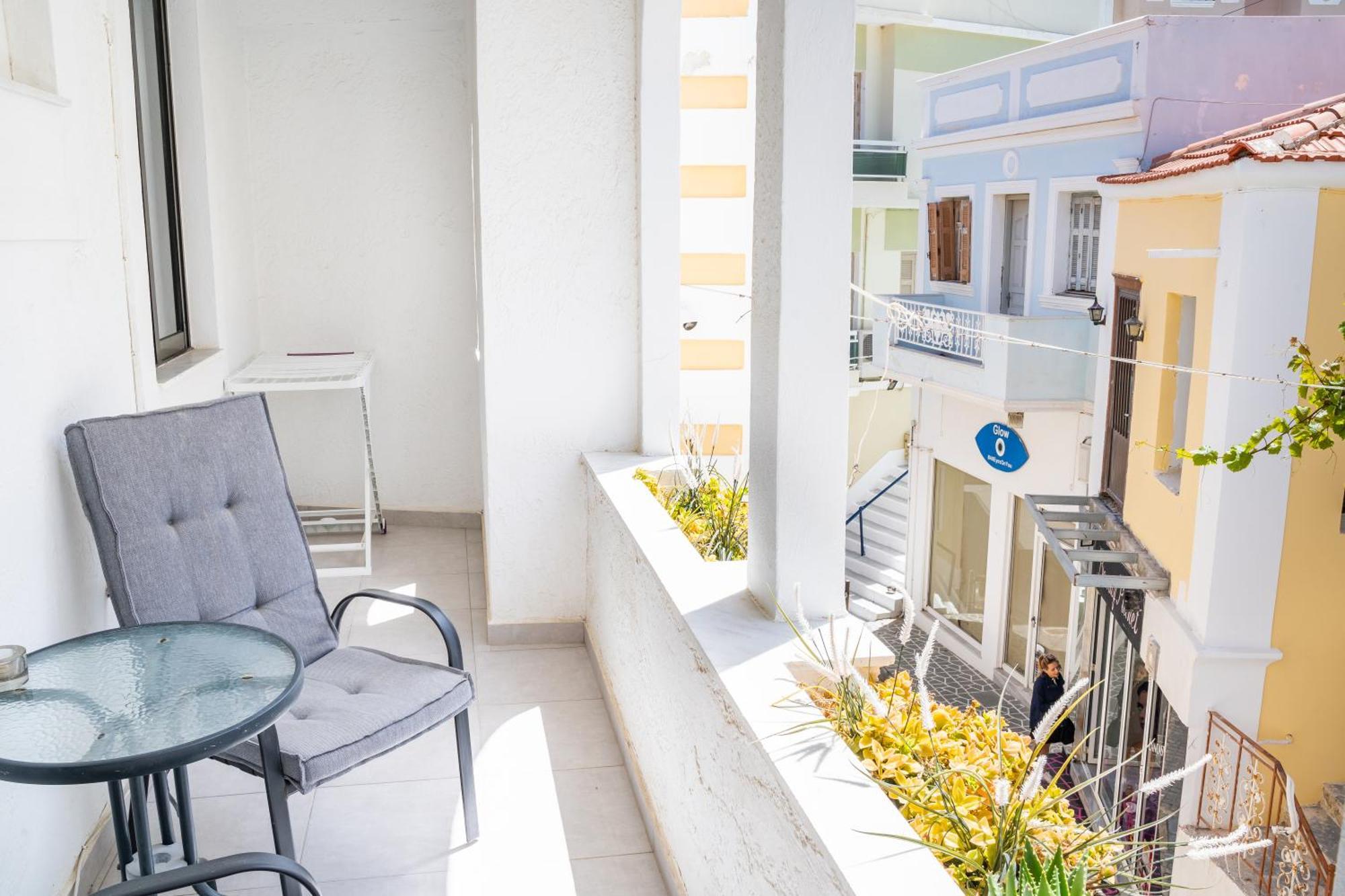 Appartement Mimis&Connie 1 à Karpathos Extérieur photo